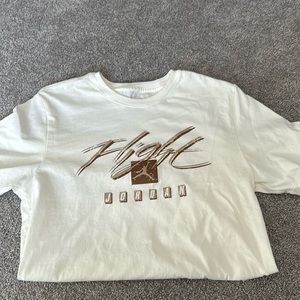 Jordan flight essentials t-shirt